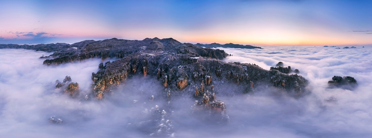 銅獎《仙境天子山》陳鋼 攝.jpg